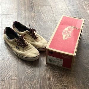 Vans Crimson Era
